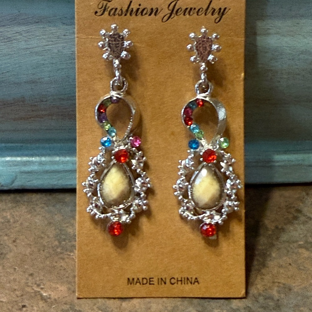 New Silver and Multicolor Fashion Earrings